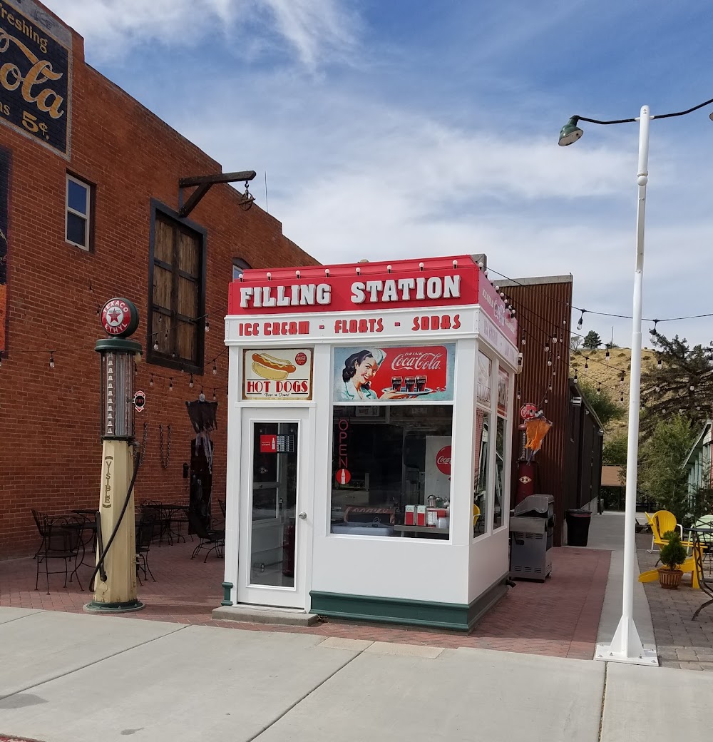 Filling Station