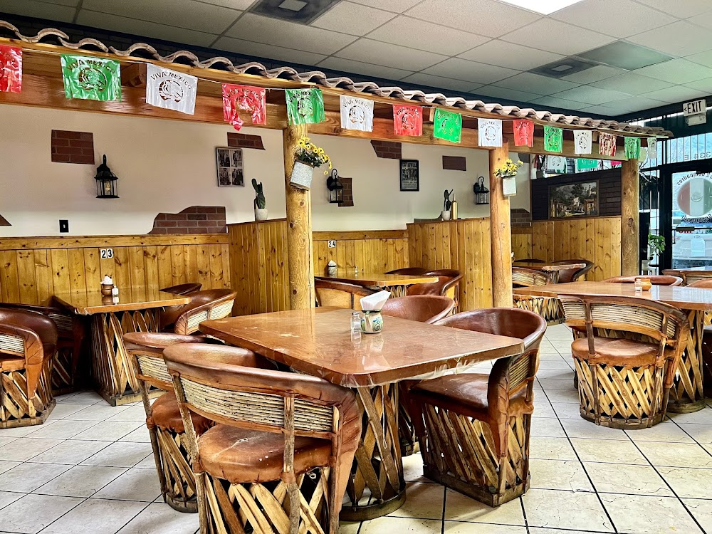 Los Dos Compadres Restaurant