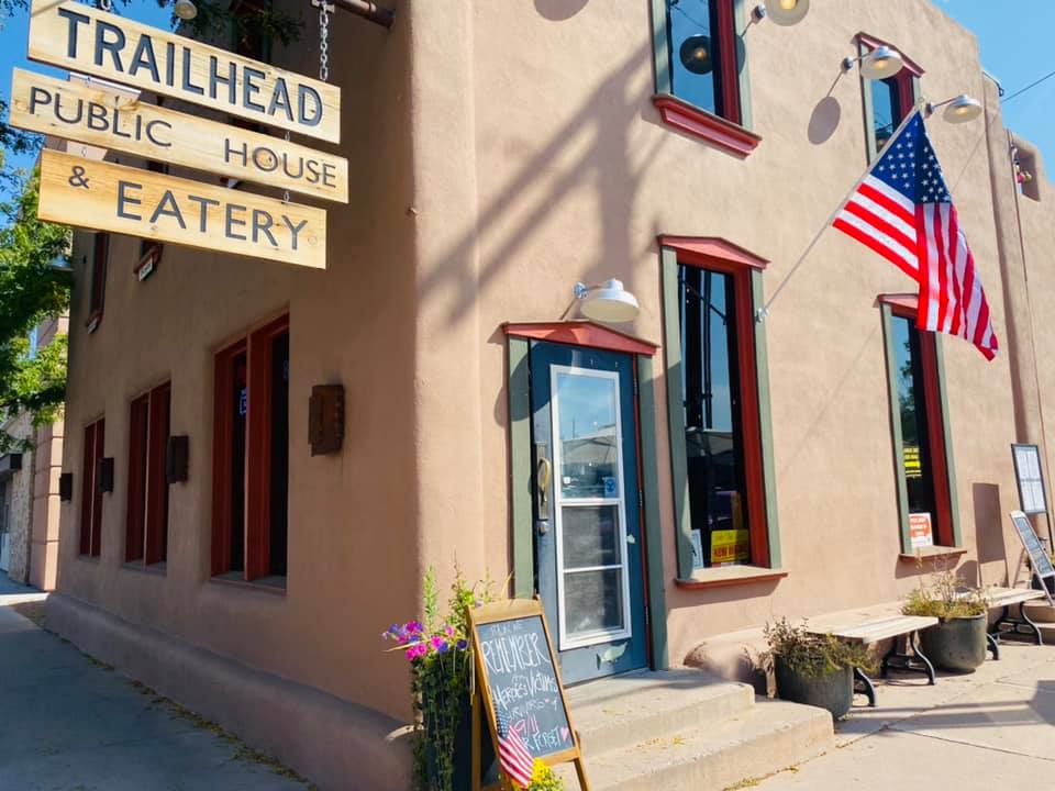 Trailhead Public House and Eatery